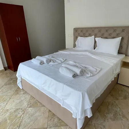 Montenegro Apartament *